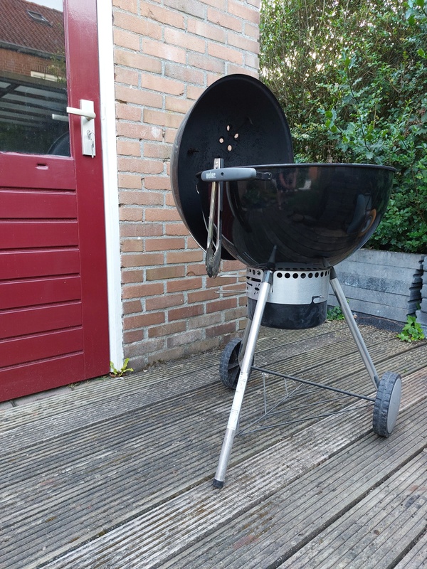 Afbeeldingslocatie: https://tweakers.net/i/upOKUFSdoxF9ZryNoFStVx3N9yc=/x800/filters:strip_icc():strip_exif()/f/image/y7CzuVy0Q1Ka3Ka1XHoe57m6.jpg?f=fotoalbum_large