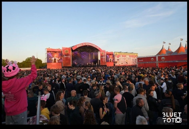 Afbeeldingslocatie: https://tweakers.net/i/urlcW0ORGoUz6FuiKZ9amdbM8F0=/800x/filters:strip_icc():strip_exif()/f/image/vezCKjrYY8Sh72fihQGHxn4M.jpg?f=fotoalbum_large