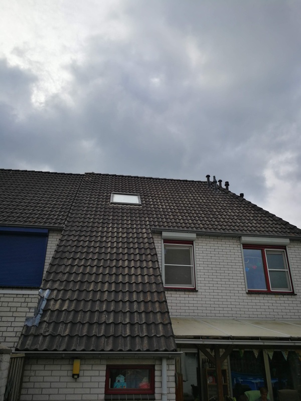 Afbeeldingslocatie: https://tweakers.net/i/uvruVm2G94WiMnUgRj_KRCAsmXE=/x800/filters:strip_icc():strip_exif()/f/image/USWBEKbGycgvJ5NeRctm7vx4.jpg?f=fotoalbum_large