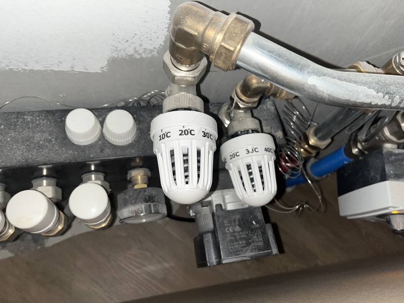 Afbeeldingslocatie: https://tweakers.net/i/ux5MY5mHEOqkcJLbKEO26QhIBwQ=/800x/filters:strip_icc():strip_exif()/f/image/xI1CuamKgQ1uE2rXGwUuCPPm.jpg?f=fotoalbum_large