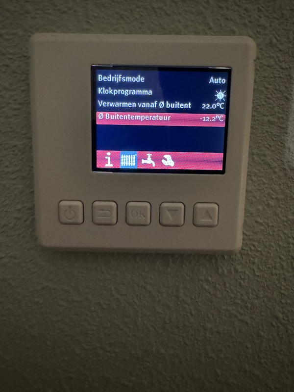 Afbeeldingslocatie: https://tweakers.net/i/uxhgc4c0deU6PvWqRU9k-Xoj_lk=/x800/filters:strip_icc():strip_exif()/f/image/APvccm6zra9XEZthth30e8ed.jpg?f=fotoalbum_large