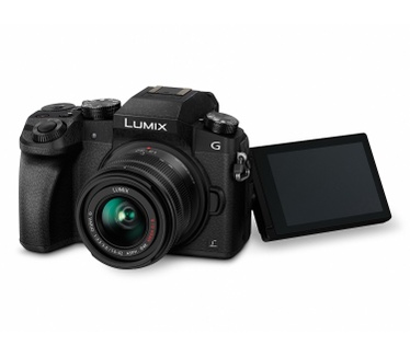 Panasonic DMC-G70 + H-FS014042 + H-FS45150