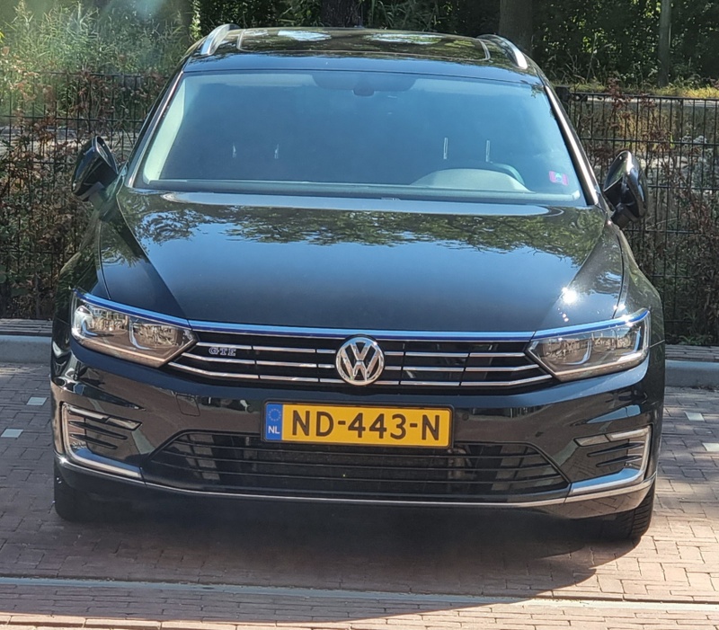 Afbeeldingslocatie: https://tweakers.net/i/v0oqRh6NhJfgr3-EvA2ChI9O2G8=/800x/filters:strip_icc():strip_exif()/f/image/InYRzWNyLfkJeN4hpthu5w5J.jpg?f=fotoalbum_large