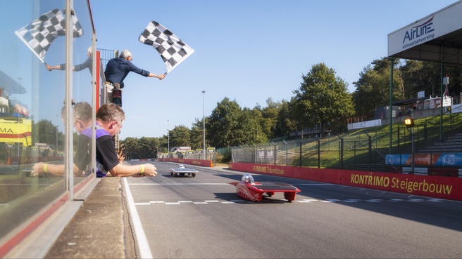 Solar Team Twente wint 24u race