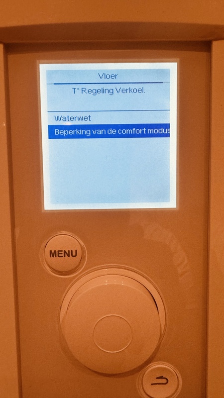 Afbeeldingslocatie: https://tweakers.net/i/v2qTlzv24t8iHh8FXF_s09K_6s4=/x800/filters:strip_icc():strip_exif()/f/image/7MLwo6pAunIIKkk9Z1BO7m4M.jpg?f=fotoalbum_large