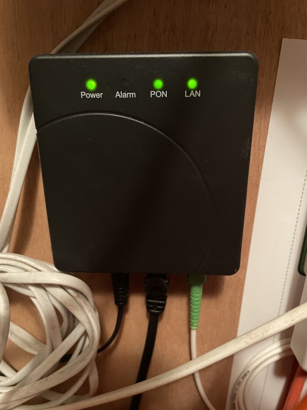Afbeeldingslocatie: https://tweakers.net/i/v4JVtUA8pZWLRiBD1UO7IE5ZSeE=/x800/filters:strip_icc():strip_exif()/f/image/FhDcD2eaY2vdu8UxeOCzQdKG.jpg?f=fotoalbum_large