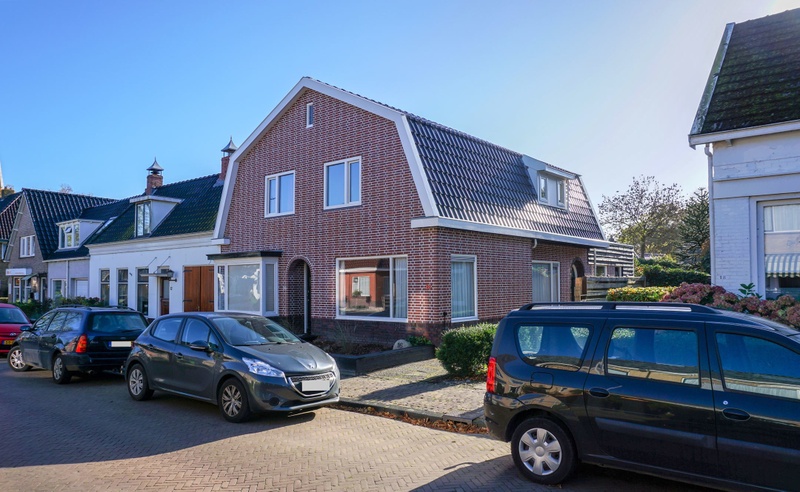 Afbeeldingslocatie: https://tweakers.net/i/v4fm82_uQ_LYBn9uclaRLBHbqSA=/800x/filters:strip_icc():strip_exif()/f/image/IjeSRYXI5B86e9oG6awXKx9B.jpg?f=fotoalbum_large