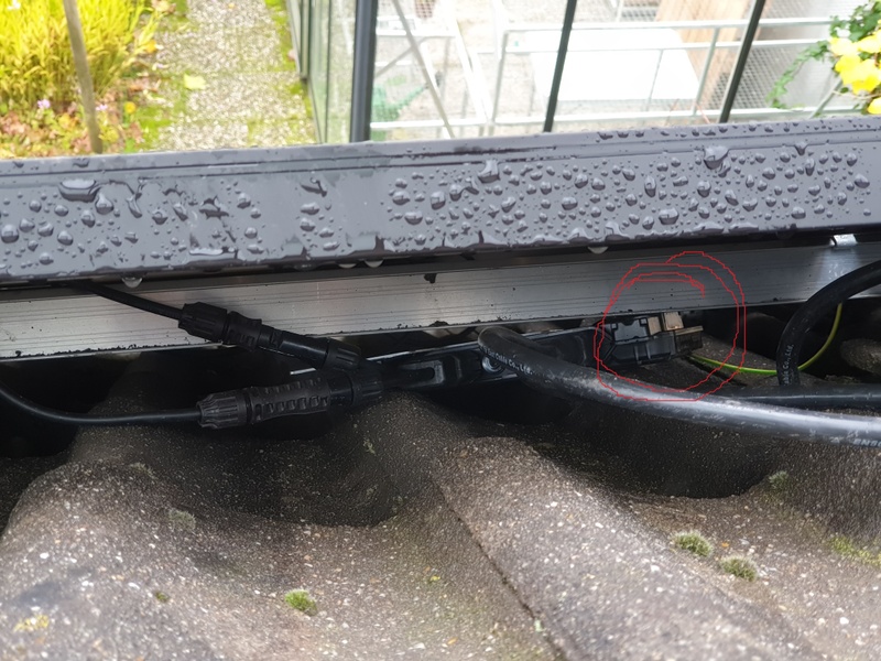 Afbeeldingslocatie: https://tweakers.net/i/v4tZOpPjLKlXcnT1qhWRTl3Qs60=/800x/filters:strip_icc():strip_exif()/f/image/aptefhtF2RhUE3avzbQC3jQQ.jpg?f=fotoalbum_large