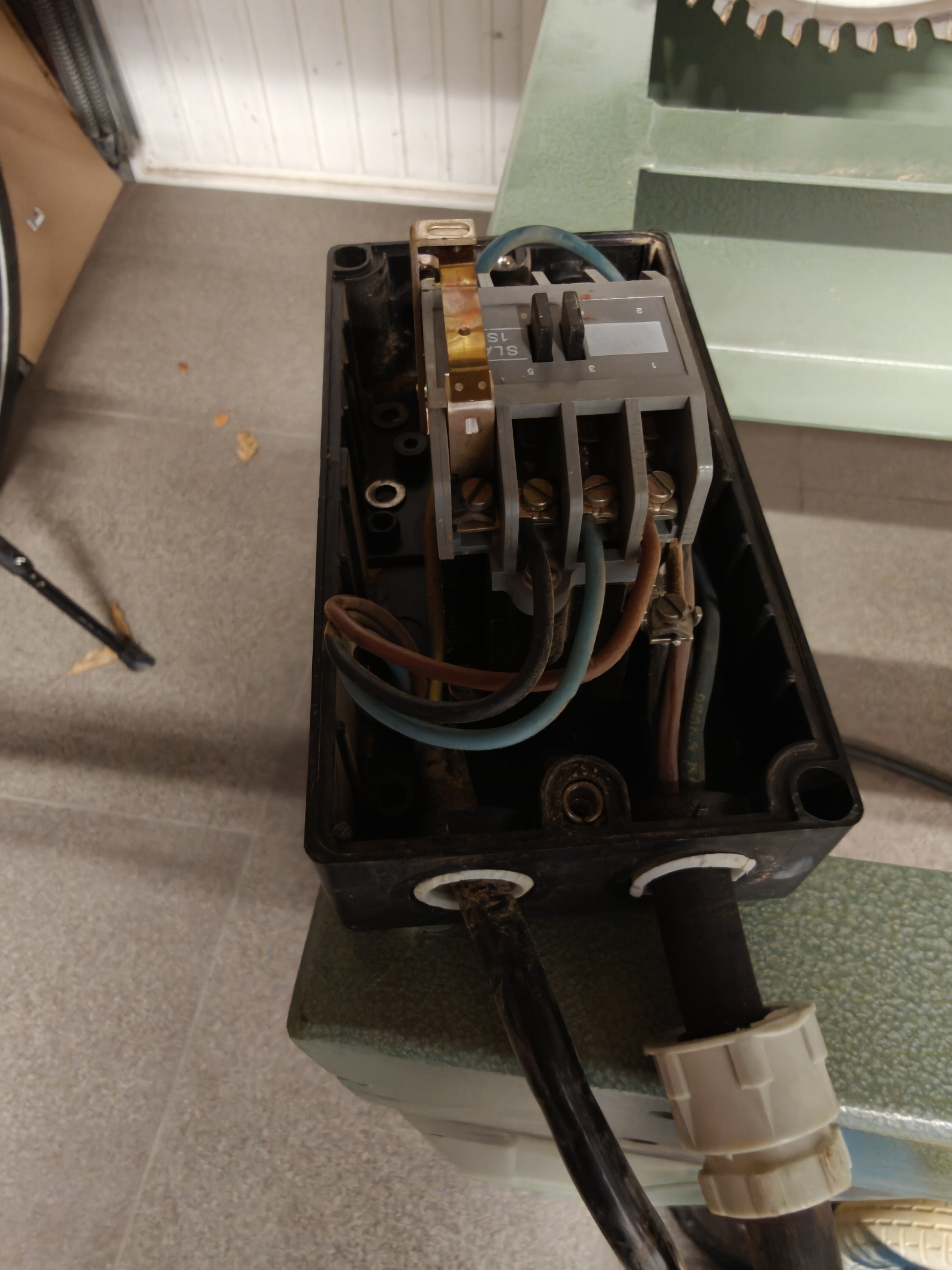 Afbeeldingslocatie: https://tweakers.net/i/v5Bw7aSnQQ86HQ2DgcWh97JwMfI=/fit-in/4920x3264/filters:max_bytes(3145728):no_upscale():strip_icc():strip_exif()/f/image/jAAftgpYgsa2ZXK2rWBTQEYg.jpg?f=user_large