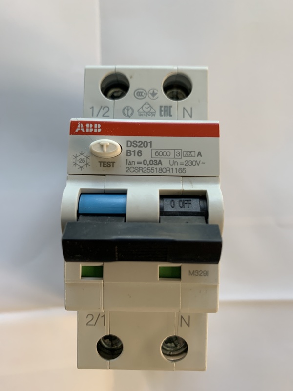 Afbeeldingslocatie: https://tweakers.net/i/v76yb4rfJ9EjkEJnvzeFQOctopk=/x800/filters:strip_icc():strip_exif()/f/image/Hj7JQ82XON7CYnQGErgSGkjB.jpg?f=fotoalbum_large