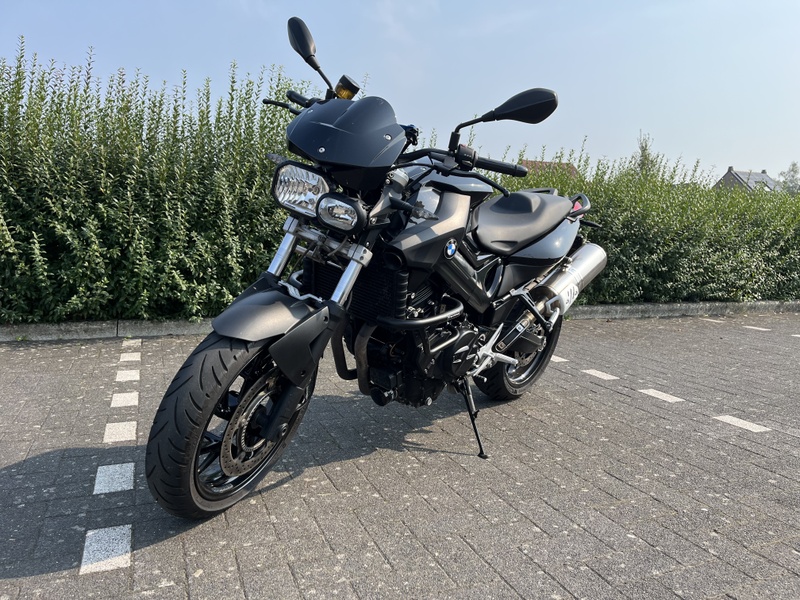 Afbeeldingslocatie: https://tweakers.net/i/v8hOnFx-eV8Kjt0tSCzbYcLKnPE=/800x/filters:strip_icc():strip_exif()/f/image/A7qZXijAa7Mu7saupZ79nU0q.jpg?f=fotoalbum_large
