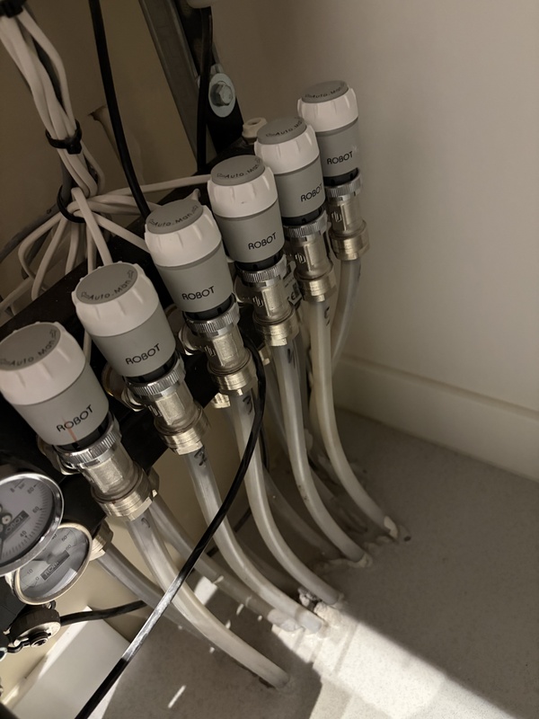 Afbeeldingslocatie: https://tweakers.net/i/v8xGEwb-rm0Wrogtuyljjy5hqWg=/x800/filters:strip_icc():strip_exif()/f/image/YR9v8w4fZ5jSlcrfYbfJ3YgW.jpg?f=fotoalbum_large