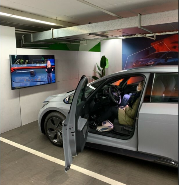 Afbeeldingslocatie: https://tweakers.net/i/v9sJDVZZKzvTEhjCCkh0xnmvNBE=/full-fit-in/4920x3264/filters:max_bytes(3145728):no_upscale():strip_icc():fill(white):strip_exif()/f/image/8fXXv7gUbZcTT8IpLVqBTj1v.jpg?f=user_large