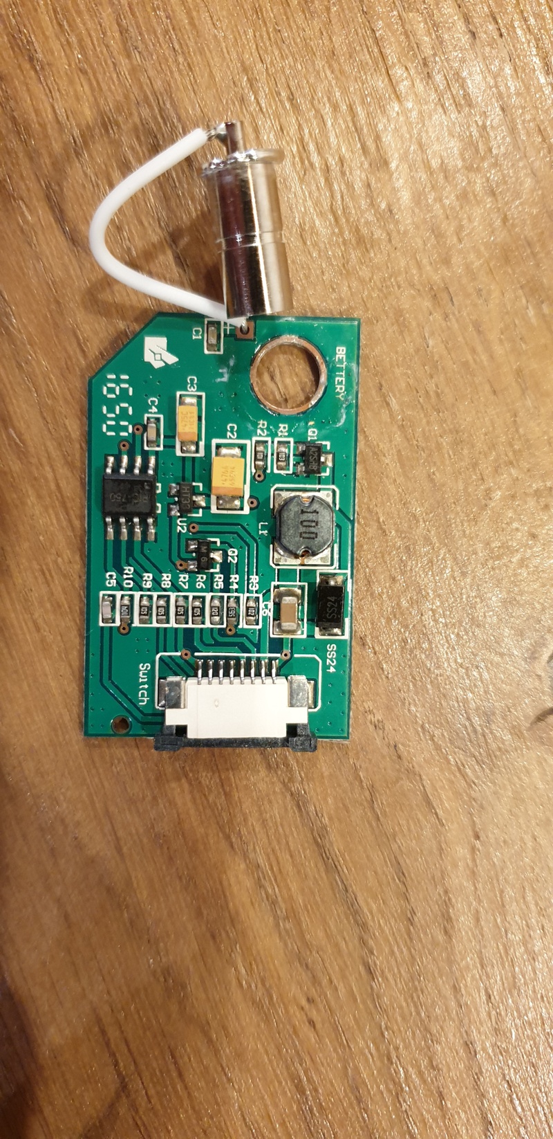 Afbeeldingslocatie: https://tweakers.net/i/vCS7KUchxzamkxoLRJakAQlKtUA=/800x/filters:strip_icc():strip_exif()/f/image/Skgnm5zQHUd7YSlUj2huuMGo.jpg?f=fotoalbum_large