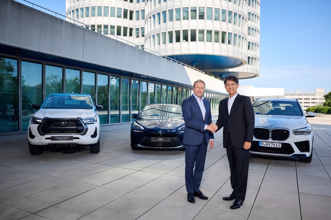 BMW en Toyota waterstofauto's