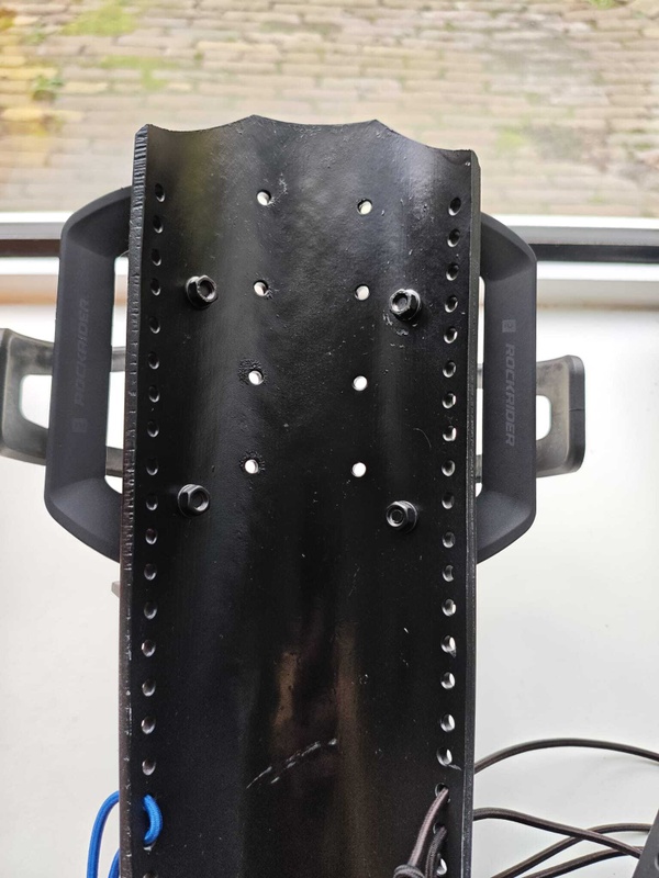 Afbeeldingslocatie: https://tweakers.net/i/vDQ_U1VDZt2zVTY7RsMZcfJEjTc=/x800/filters:strip_icc():strip_exif()/f/image/UdZ2aWulSgin3QgQG787aRSt.jpg?f=fotoalbum_large