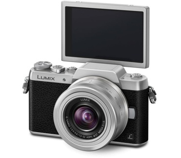 Panasonic Lumix G DMC-GF7 + Lumix G Vario 12-32mm F3.5-5.6 Asph. Mega OIS Zwart