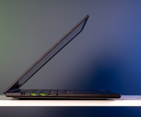 Razer Blade 16 2025