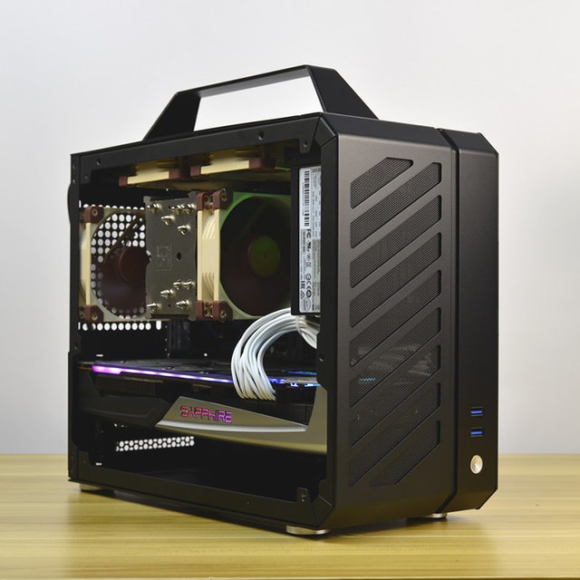 Afbeeldingslocatie: https://tweakers.net/i/vJb8W0EGcq1b72bb_hjx3UIJZbg=/full-fit-in/4920x3264/filters:max_bytes(3145728):no_upscale():strip_icc():fill(white):strip_exif()/f/image/vDNWFsc5kdsn1IeIZs8N4jTr.jpg?f=user_large