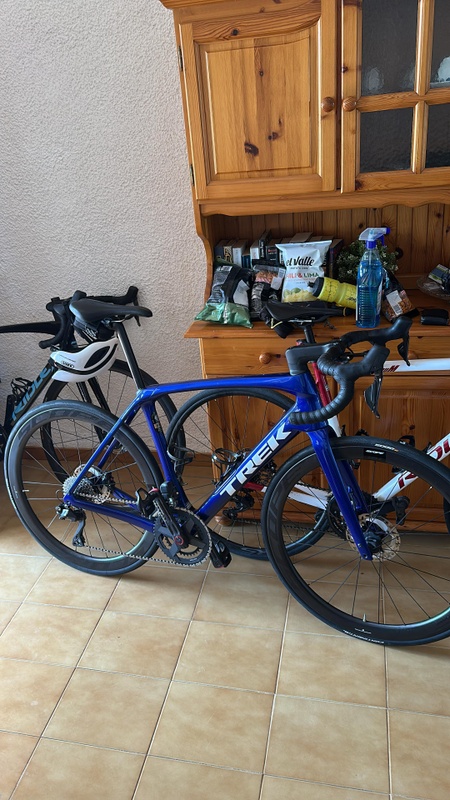 Afbeeldingslocatie: https://tweakers.net/i/vMhzovwoI2zCvdrgc4G4R9oEdV0=/x800/filters:strip_icc():strip_exif()/f/image/ihF50V59MFAAMr6s188Ymjjo.jpg?f=fotoalbum_large