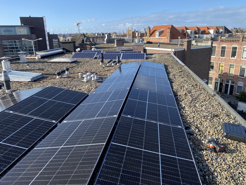 Afbeeldingslocatie: https://tweakers.net/i/vPPDwtP2NB6-6bf_lJkakLnWRqM=/800x/filters:strip_icc():strip_exif()/f/image/OGfDI4f3TwkKSbvbGAldzdbG.jpg?f=fotoalbum_large