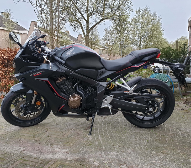 Afbeeldingslocatie: https://tweakers.net/i/vS95kjXpizCLXhQaHM3YR-zd2W4=/800x/filters:strip_icc():strip_exif()/f/image/I7wBehF2dGLGRUlsquGpp2dA.jpg?f=fotoalbum_large