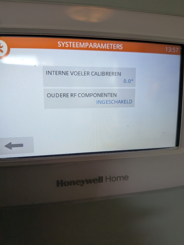 Afbeeldingslocatie: https://tweakers.net/i/vSEP6emlHAyyfMMQ8BltLKQv7to=/x800/filters:strip_icc():strip_exif()/f/image/0N92HkUTx0nlO8c1PDoSpBX4.jpg?f=fotoalbum_large