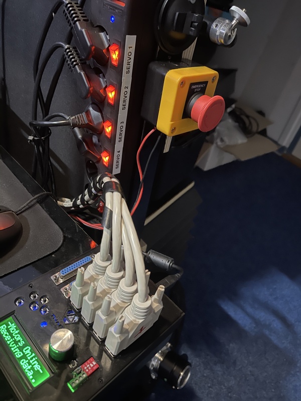 Afbeeldingslocatie: https://tweakers.net/i/vbdtFzsApQ2vEQxbCbaHO9bM6jQ=/x800/filters:strip_icc():strip_exif()/f/image/xH8eWVA1jVrti2zgFzMgwM3f.jpg?f=fotoalbum_large