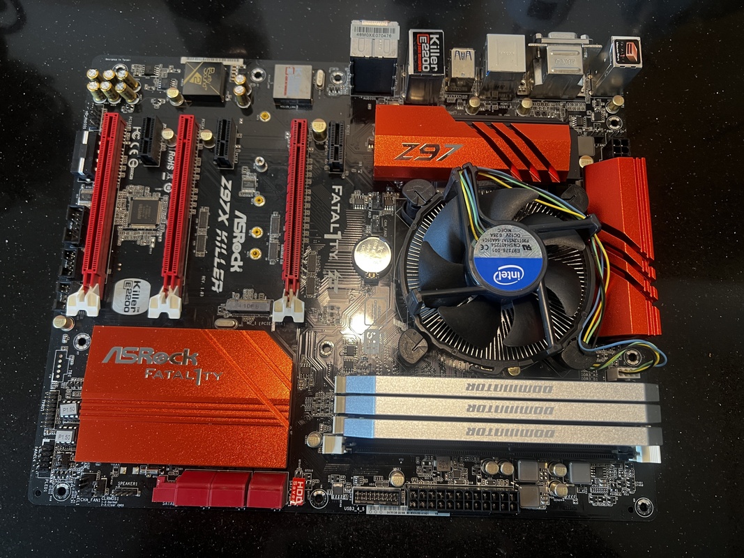 Asrock Z97X Killer / Intel i7 4770K / Corsair Dominator 12GB