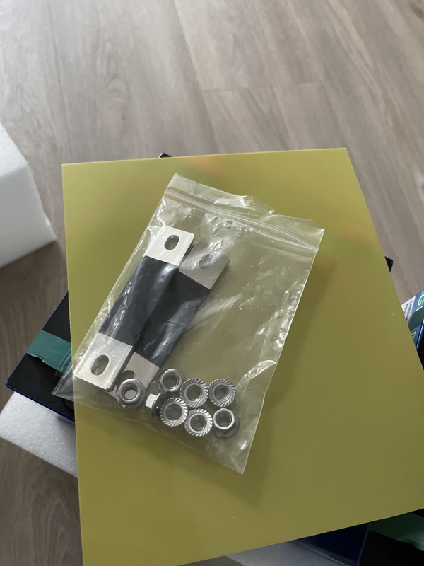 Afbeeldingslocatie: https://tweakers.net/i/vfQQUSuUV9PlK5jajuY7xBeynOE=/x800/filters:strip_icc():strip_exif()/f/image/w1AEqLDvQMZxr263p4a0E9JF.jpg?f=fotoalbum_large