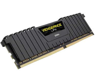 Corsair CMK32GX4M2D3600C18