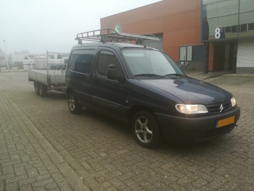 Afbeeldingslocatie: https://tweakers.net/i/vi2kQQ_MzPgWH8Pfm6SSvFsYY3I=/full-fit-in/4920x3264/filters:max_bytes(3145728):no_upscale():strip_icc():fill(white):strip_exif()/f/image/NegpeYadrRVOm8uMGK3QwYQj.jpg?f=user_large