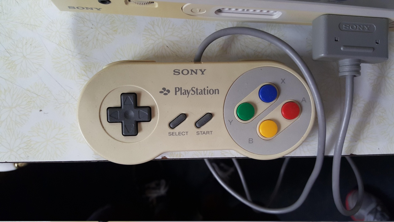 Foto S Van Console Die Nintendo En Sony Samen Ontwikkelden Verschenen Gaming Geeks Tweakers