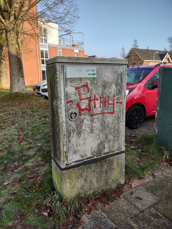 Afbeeldingslocatie: https://tweakers.net/i/vj6AflSdEzsBFhi0GnTAUDkQ8Ko=/x800/filters:strip_icc():strip_exif()/f/image/k9LoN3j7HA6TRqDaMNXiYjbi.jpg?f=fotoalbum_large