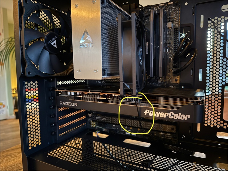 Afbeeldingslocatie: https://tweakers.net/i/vjXQLEbkr6OGUIOEjmBM6As-g84=/800x/filters:strip_icc():strip_exif()/f/image/XfKbGlJcWjdA1do9IhSALXv2.jpg?f=fotoalbum_large