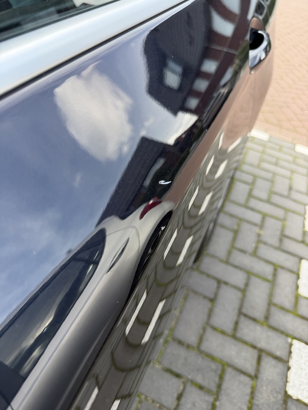 Afbeeldingslocatie: https://tweakers.net/i/vjpUsddxQlG0VJsizfLBGaMgZRE=/x800/filters:strip_icc():strip_exif()/f/image/VuTeBgND3TVfJ0SMu8Bk05iu.jpg?f=fotoalbum_large