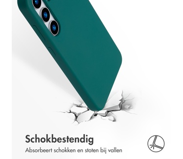 Accezz Liquid Silicone Backcover met MagSafe