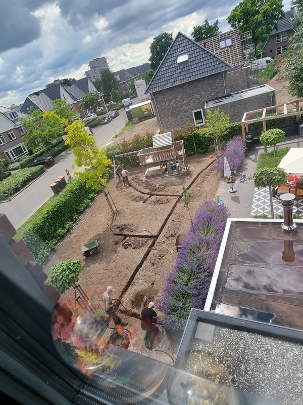 Afbeeldingslocatie: https://tweakers.net/i/vlNE-lvlRPA8Lew1NsIlDOCtPck=/x800/filters:strip_icc():strip_exif()/f/image/h5HoIJPZZ9fvyHoor3M6qqEG.jpg?f=fotoalbum_large