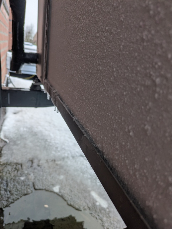 Afbeeldingslocatie: https://tweakers.net/i/vpT-jXeREx1d3UfbNTY2r5lXi58=/x800/filters:strip_icc():strip_exif()/f/image/KAKQmIGAgQJB5BNfGJS6bolb.jpg?f=fotoalbum_large