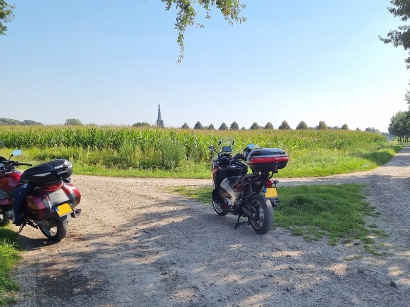 Afbeeldingslocatie: https://tweakers.net/i/vpV7jZVsfVoK2pmeSs0HiHPm674=/800x/filters:strip_icc():strip_exif()/f/image/UPomH2pkHkfURTMikjTbTmNR.jpg?f=fotoalbum_large