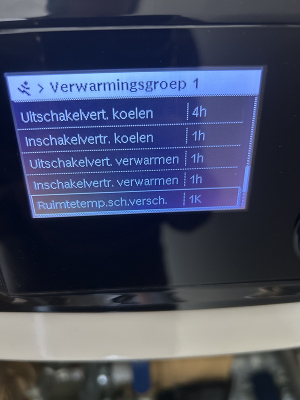 Afbeeldingslocatie: https://tweakers.net/i/vqdL0KxQ5CeR85Kjf6TVl9mFzoo=/x800/filters:strip_icc():strip_exif()/f/image/m4QJiqmdp1uIsIBIXB0ymqik.jpg?f=fotoalbum_large