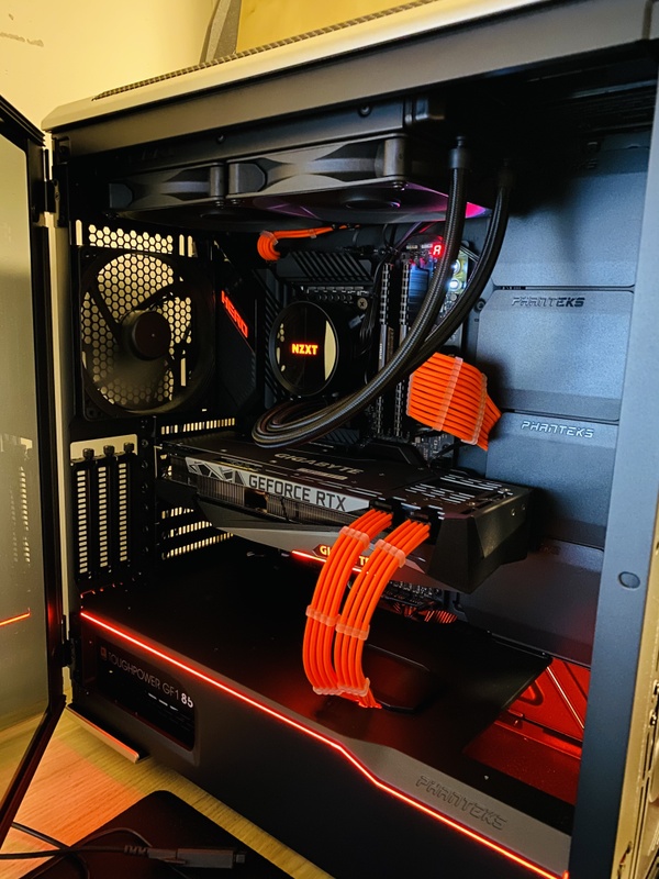 Afbeeldingslocatie: https://tweakers.net/i/vsDAfyx4D8KuV-omAAKp9B7BwQg=/x800/filters:strip_icc():strip_exif()/f/image/8vC0cqSPOyF4ysGmrsRFCcOl.jpg?f=fotoalbum_large