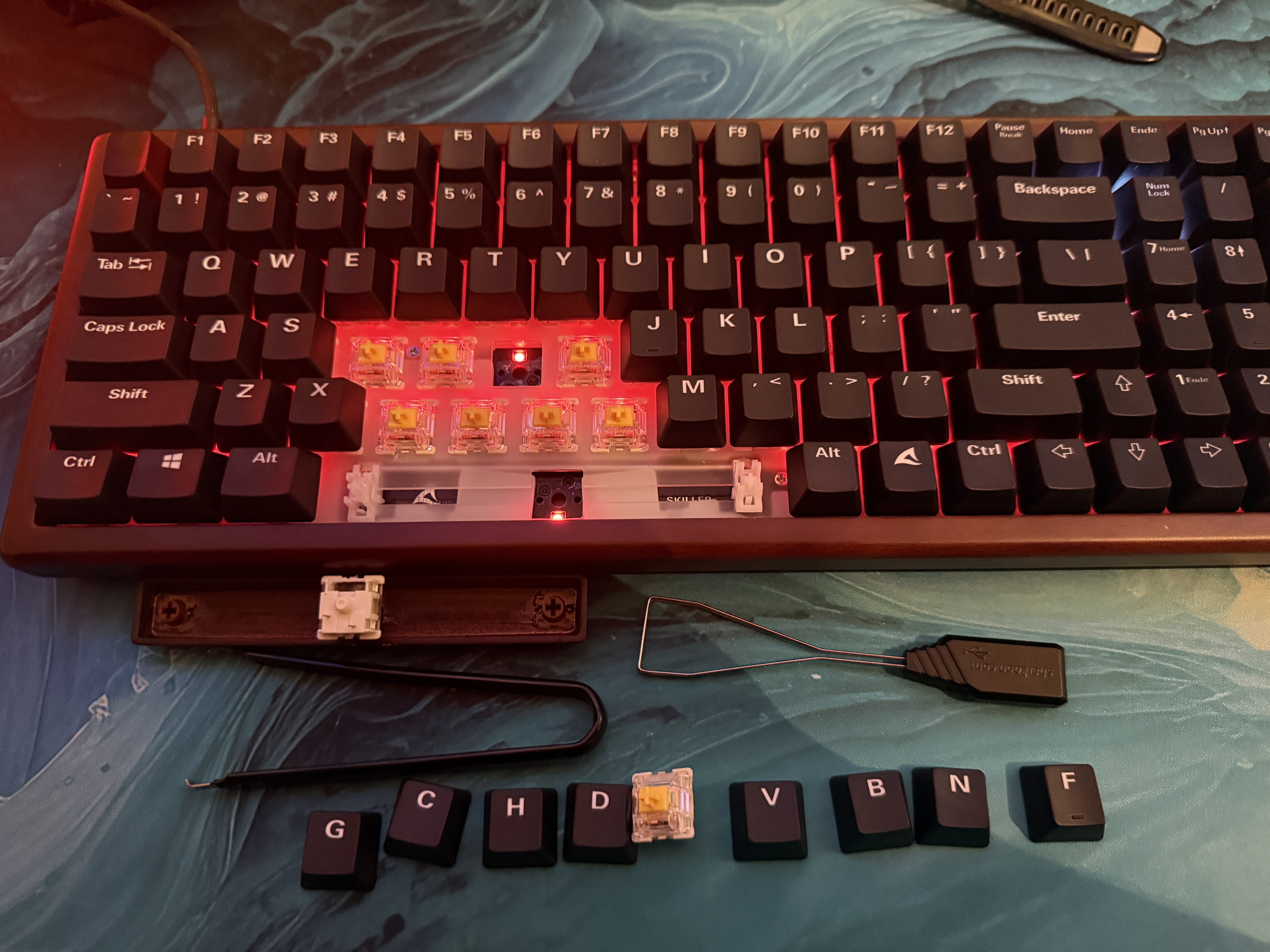 Afbeeldingslocatie: https://tweakers.net/i/vsETRRUNO0lyuUludmT3ZWysZxs=/m/383141/1W9veG7YxJ3d7dMx7uGyHatI6ukW7KvoNRTAey6b1OnkysJj2U.jpeg