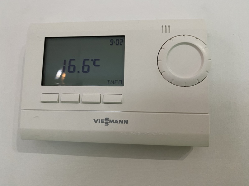 Afbeeldingslocatie: https://tweakers.net/i/vuzK7evBixYOEe3YlSUmvVvuzB0=/800x/filters:strip_icc():strip_exif()/f/image/MaKq3TT9Vqr4iC1FjQXuRLy9.jpg?f=fotoalbum_large