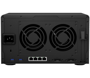 Synology DS1621+
