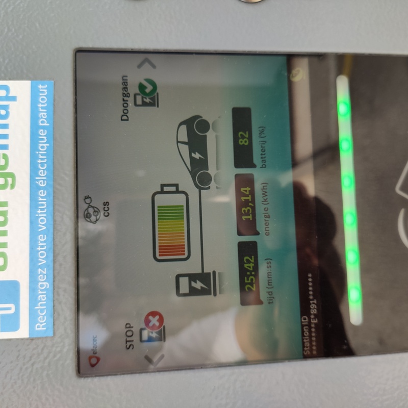 Afbeeldingslocatie: https://tweakers.net/i/vvpI--gZJiKqjTTMptEzcZ508zU=/800x/filters:strip_icc():strip_exif()/f/image/7mKgzYkB5Sywr2NMtT4m4Aqp.jpg?f=fotoalbum_large