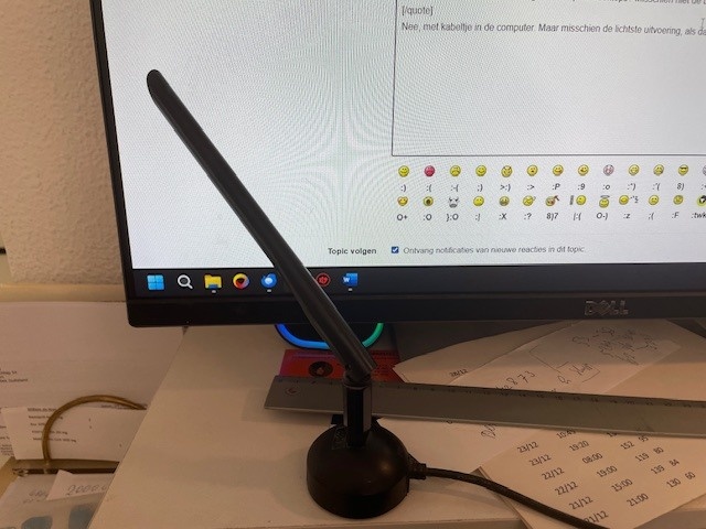 Afbeeldingslocatie: https://tweakers.net/i/vx2bHDTPjZliubW9sPz_d_tE7ZI=/fit-in/4920x3264/filters:max_bytes(3145728):no_upscale():strip_icc():strip_exif()/f/image/pUuGBxLnHaYYGjFb69OI9iUU.jpg?f=user_large