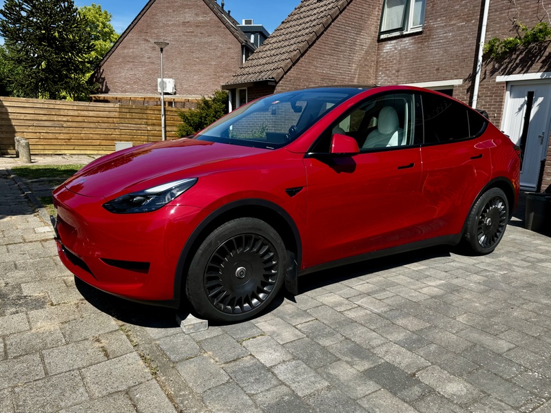 Afbeeldingslocatie: https://tweakers.net/i/vzFYlByfilxUKsWr2SodoulnLO4=/800x/filters:strip_icc():strip_exif()/f/image/HVTLDSXo0WQUIHyZhHiRrmpu.jpg?f=fotoalbum_large