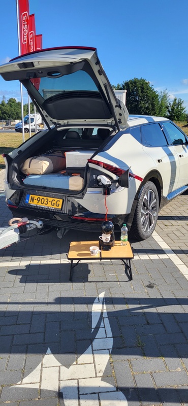 Afbeeldingslocatie: https://tweakers.net/i/vzwZWjZt7nnxeNxmBQwgXLGkkBA=/x800/filters:strip_icc():strip_exif()/f/image/TXTS40UGrSXbd5udH0kYpeH2.jpg?f=fotoalbum_large