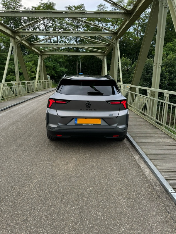 Afbeeldingslocatie: https://tweakers.net/i/w2Or-2vEylJm9GYs52FY5cgbCy8=/x800/filters:strip_icc():strip_exif()/f/image/Tq2MURjCtbyuioxTGYvZ60So.jpg?f=fotoalbum_large